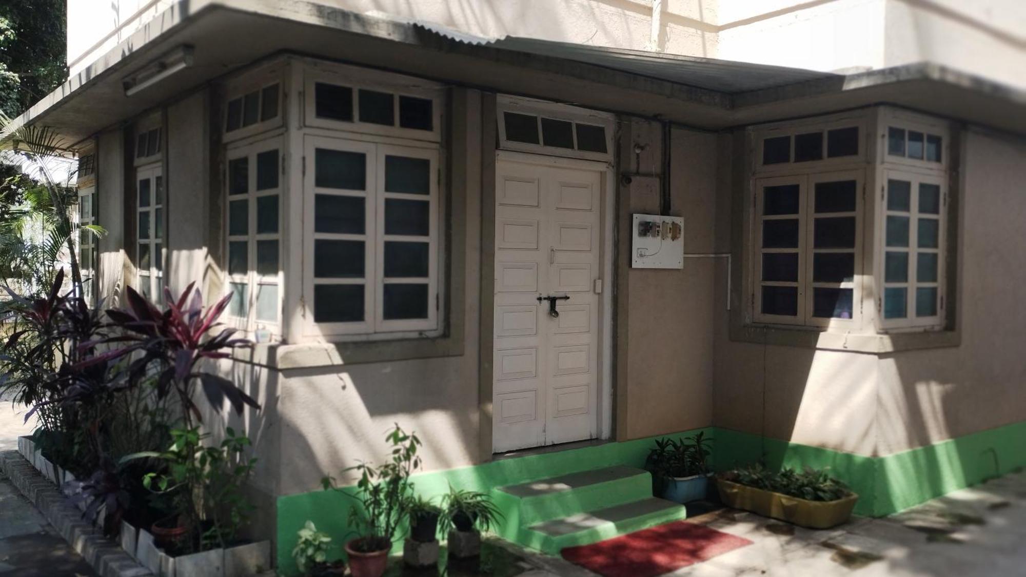 Madhav Bhavan Guest House Pune Esterno foto