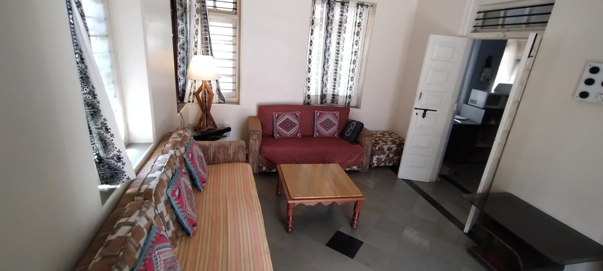 Madhav Bhavan Guest House Pune Esterno foto