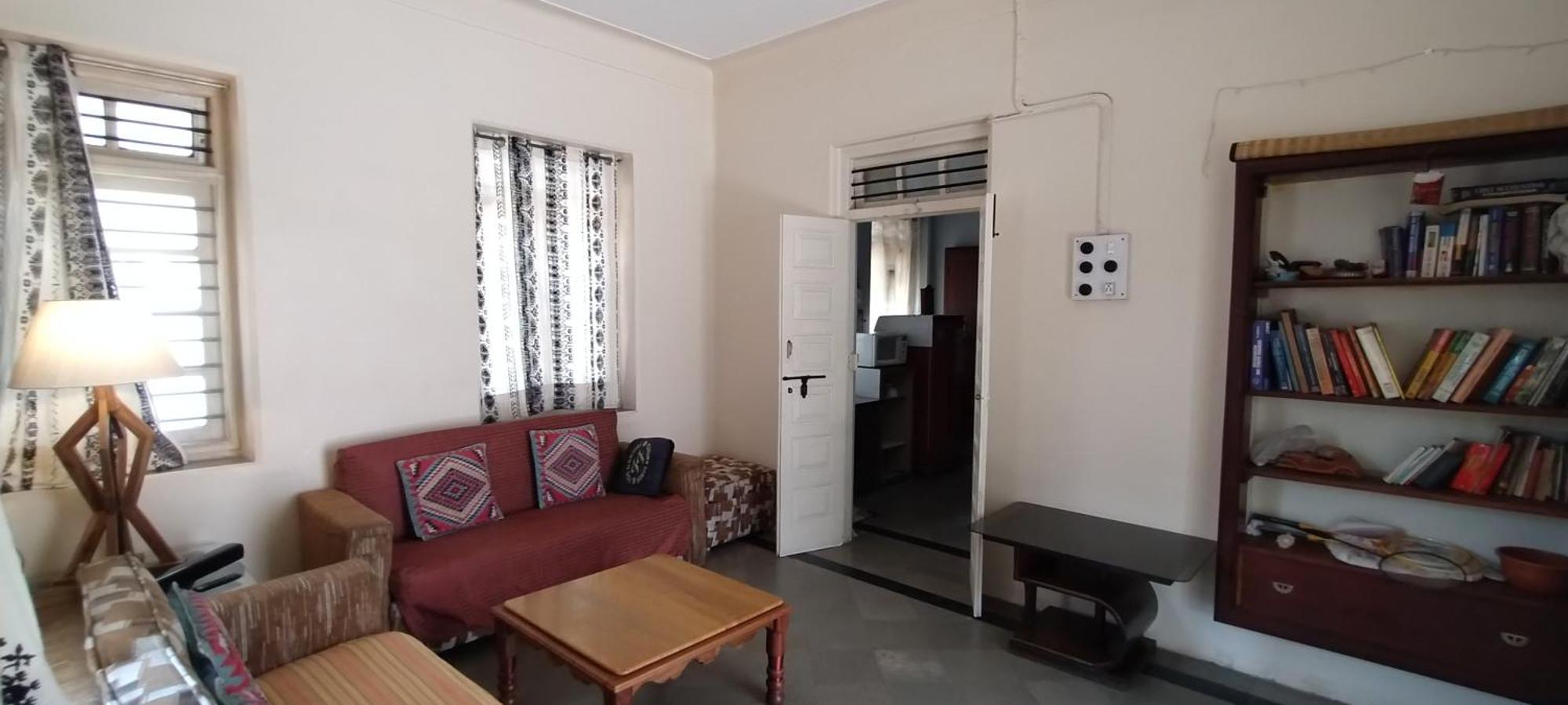 Madhav Bhavan Guest House Pune Esterno foto