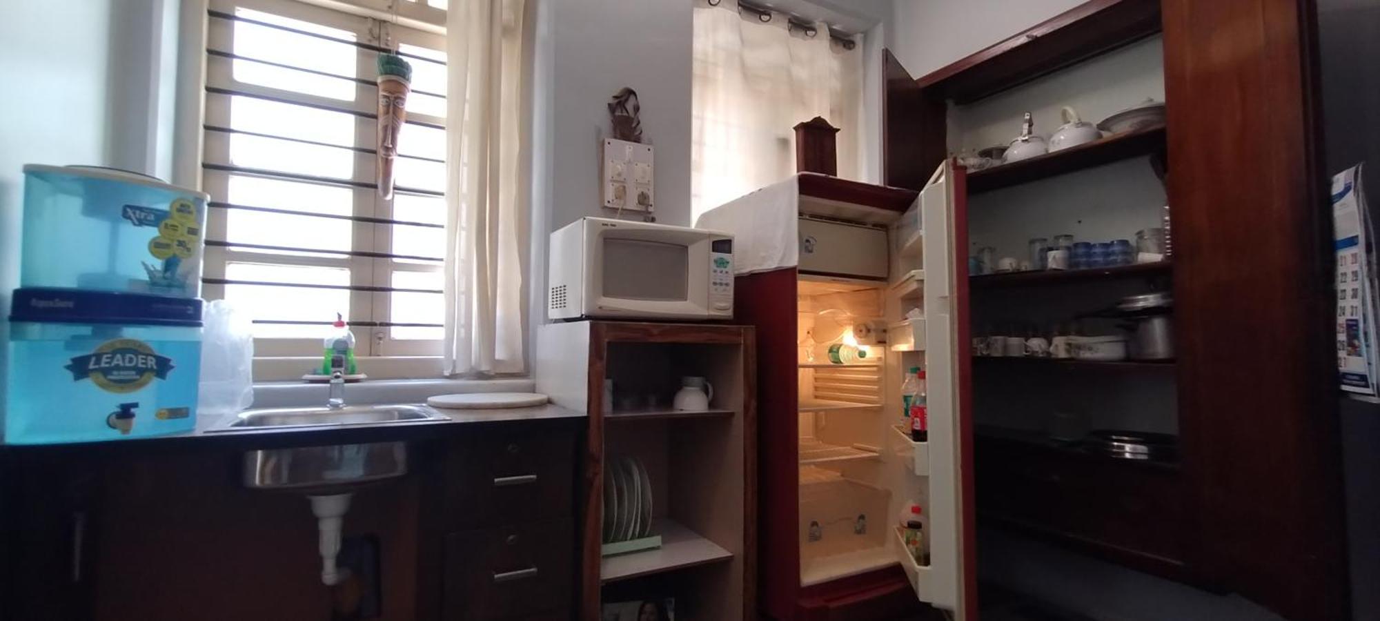 Madhav Bhavan Guest House Pune Esterno foto